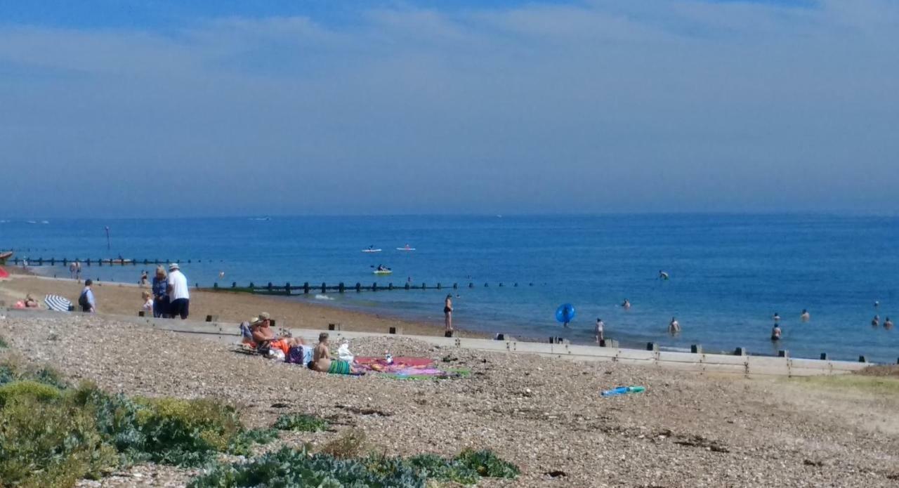 Seair * Rustington
